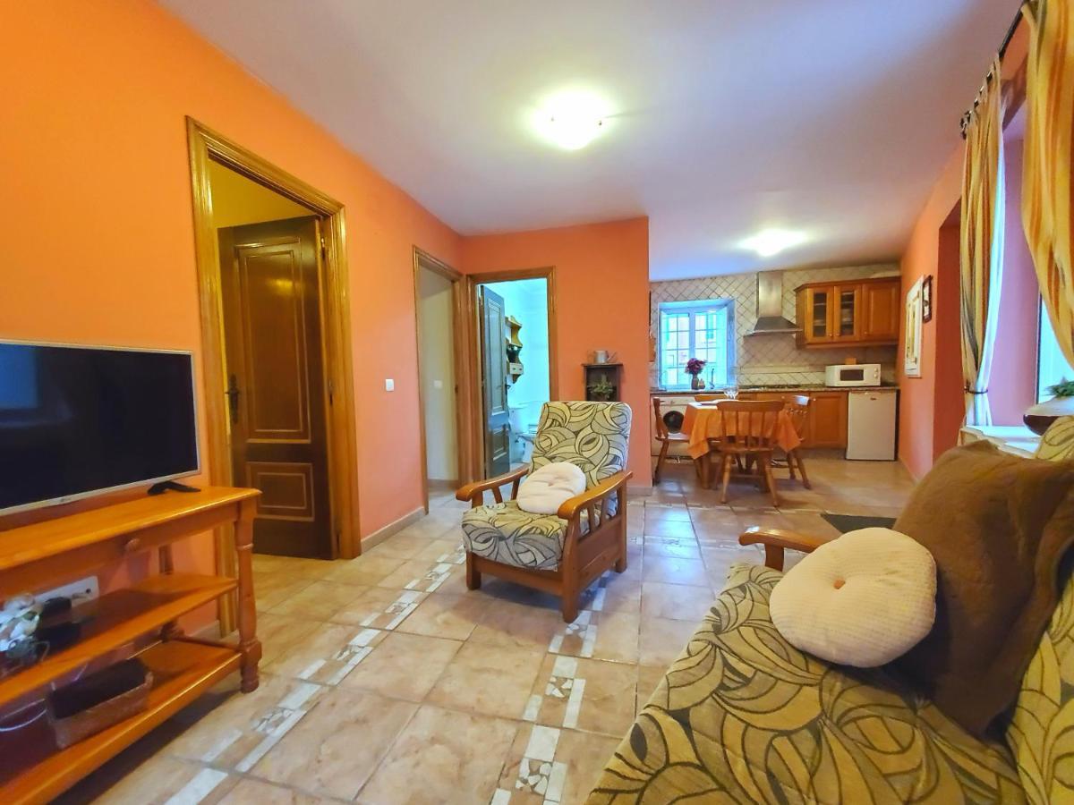 Apartamentos Turisticos Rosa 里瓦德奥 外观 照片